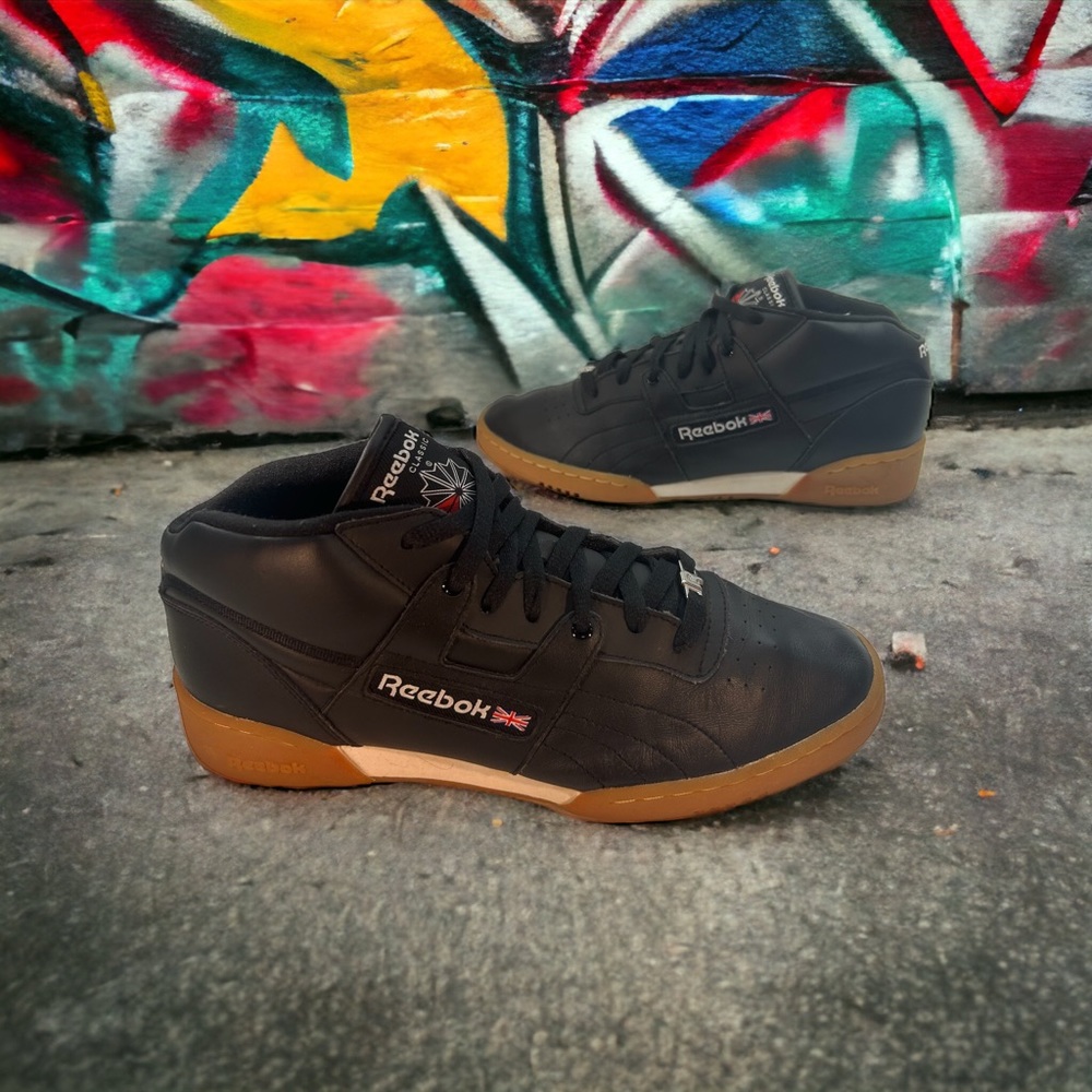 Reebok fitness mid black/gum sole men’s 9.5